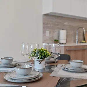  Apartment Center Brand New 1 Bedroom 4 Guests